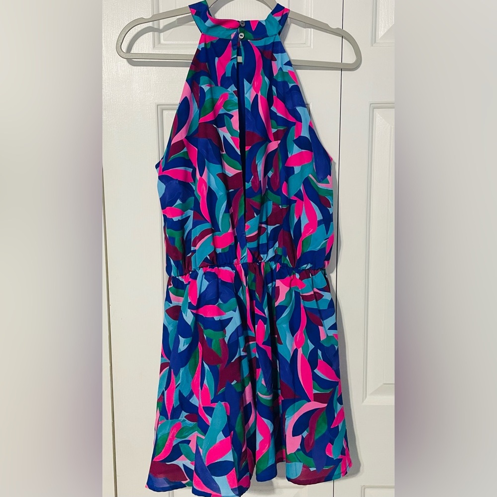 She&Sky Geo Leaf Print Halter Style Romper-Purple. Size L - Picture 3 of 7